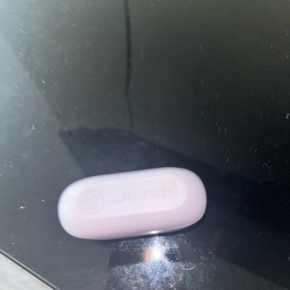 JLab earbuds - Picture 4 of 5